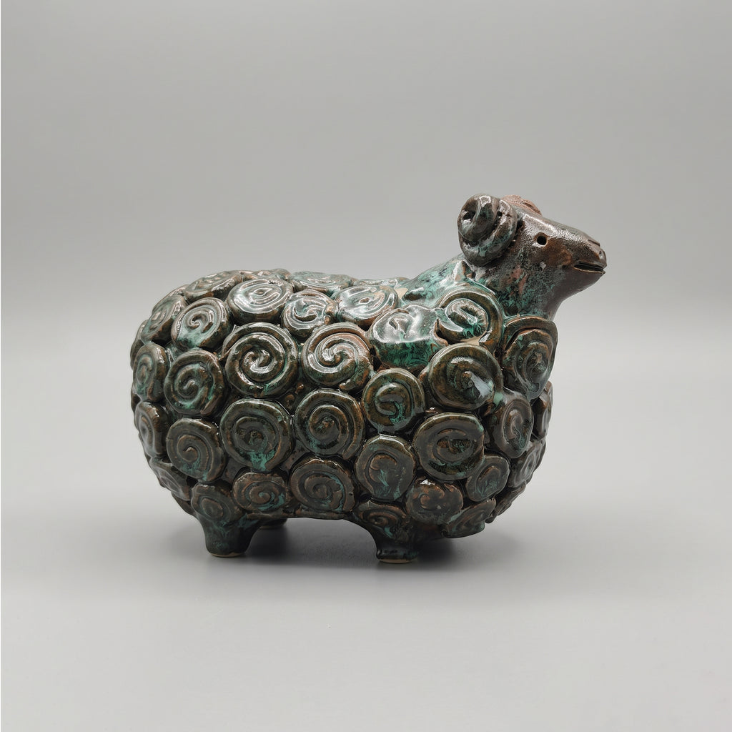 Le Mouton aux Volutes